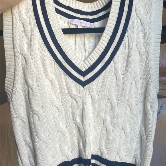 White Cable Knit Sweater Vest with Navy Stripes, EUC - Picture 4 of 4